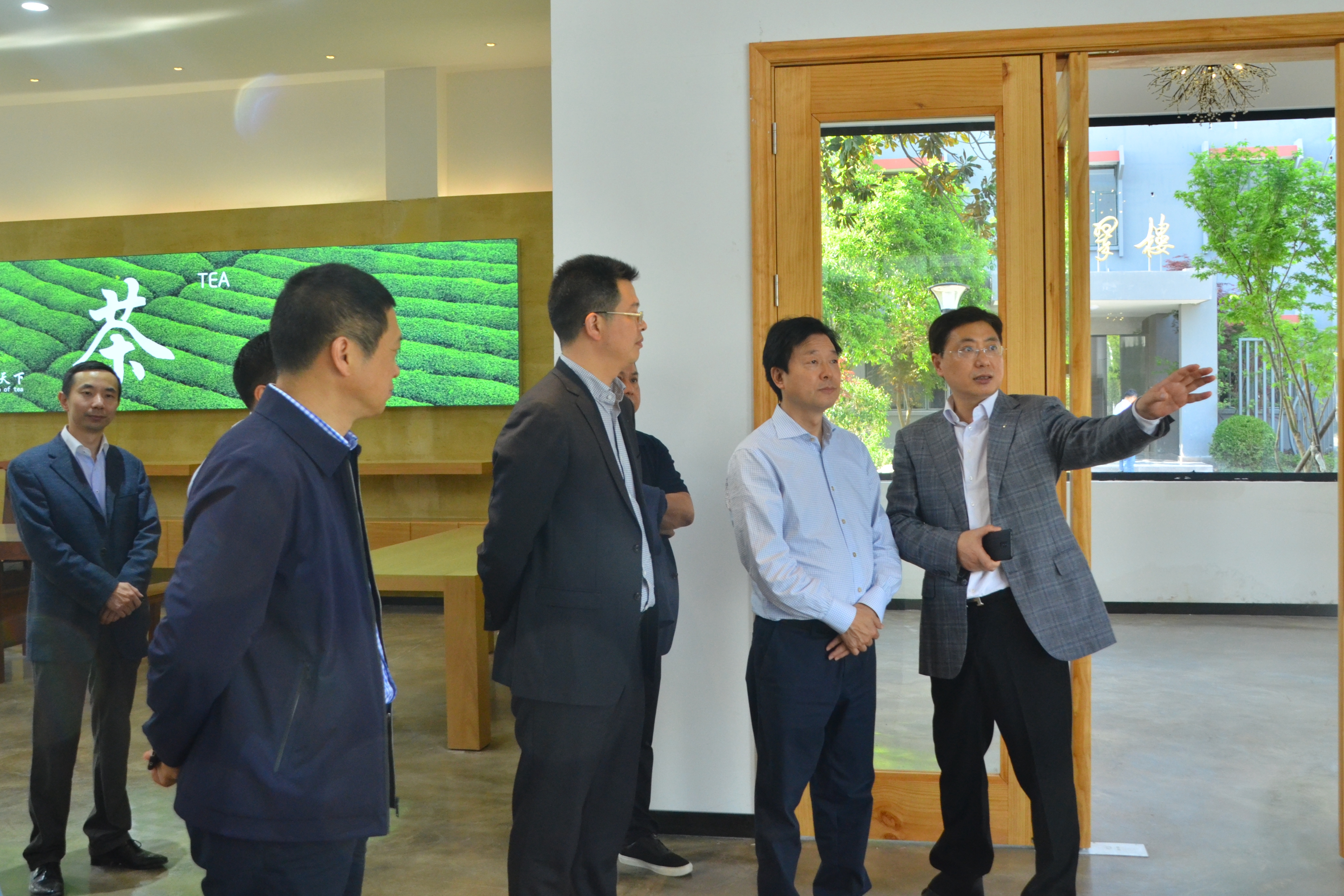 四川省万源市委书记吴晓勇一行来开云（中国）考察交流