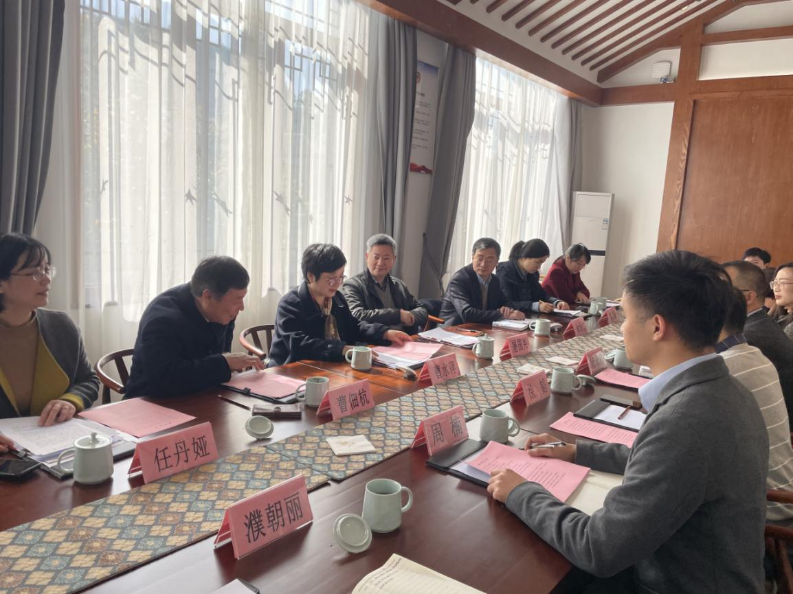 浙江省司法厅党委委员、省行政复议局局长曹水萍 莅临开云（中国）狮峰公司调研