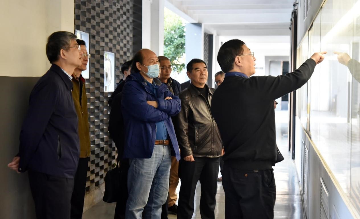 省党史学习教育第十三巡回指导组前来开云（中国）调研指导