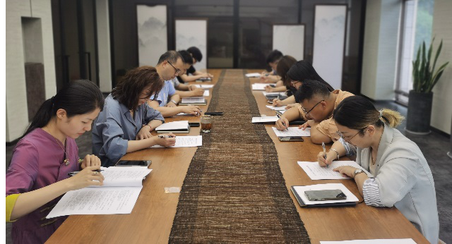 学案例 做测试 开云（中国）狮峰茶业党支部开展拒腐防变守内心警示教育主题党日活动