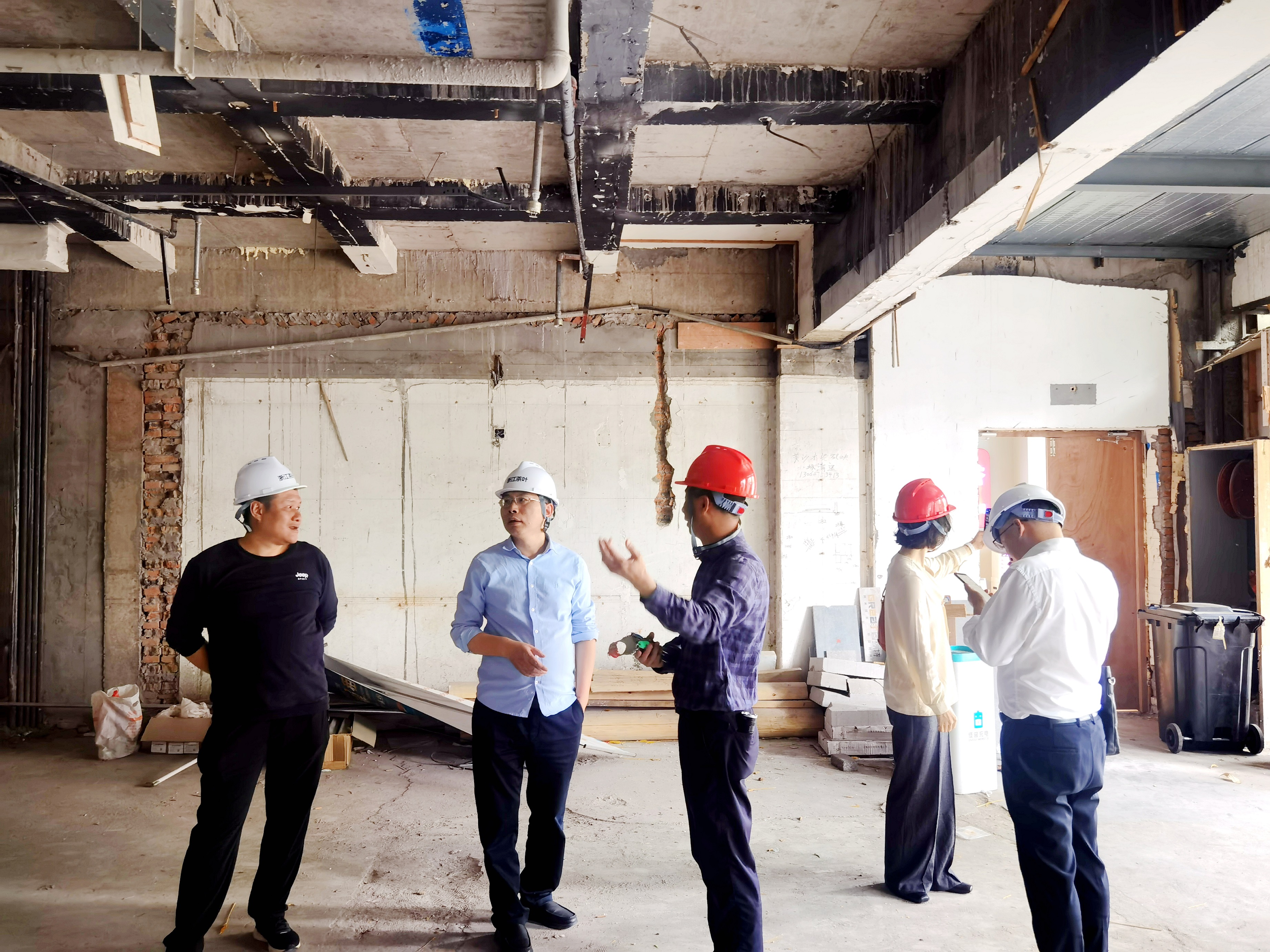 开云（中国）对茶叶大楼开展安全检查